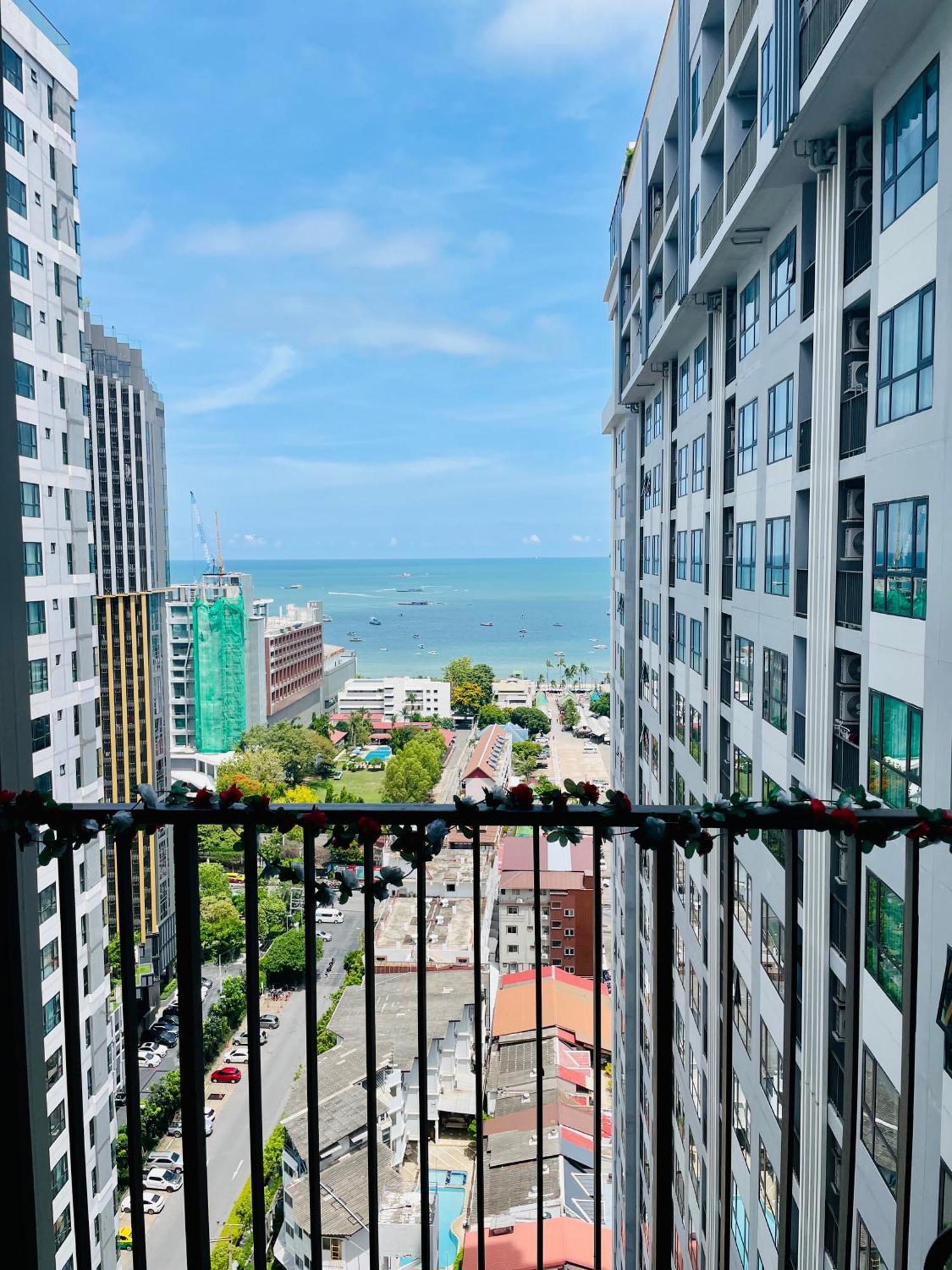 The Base Condo 2 Bed 2 Bath By Pupu パッタヤー エクステリア 写真